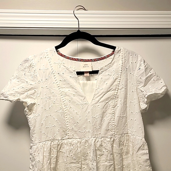 White eyelet baby doll dress - Picture 3 of 3